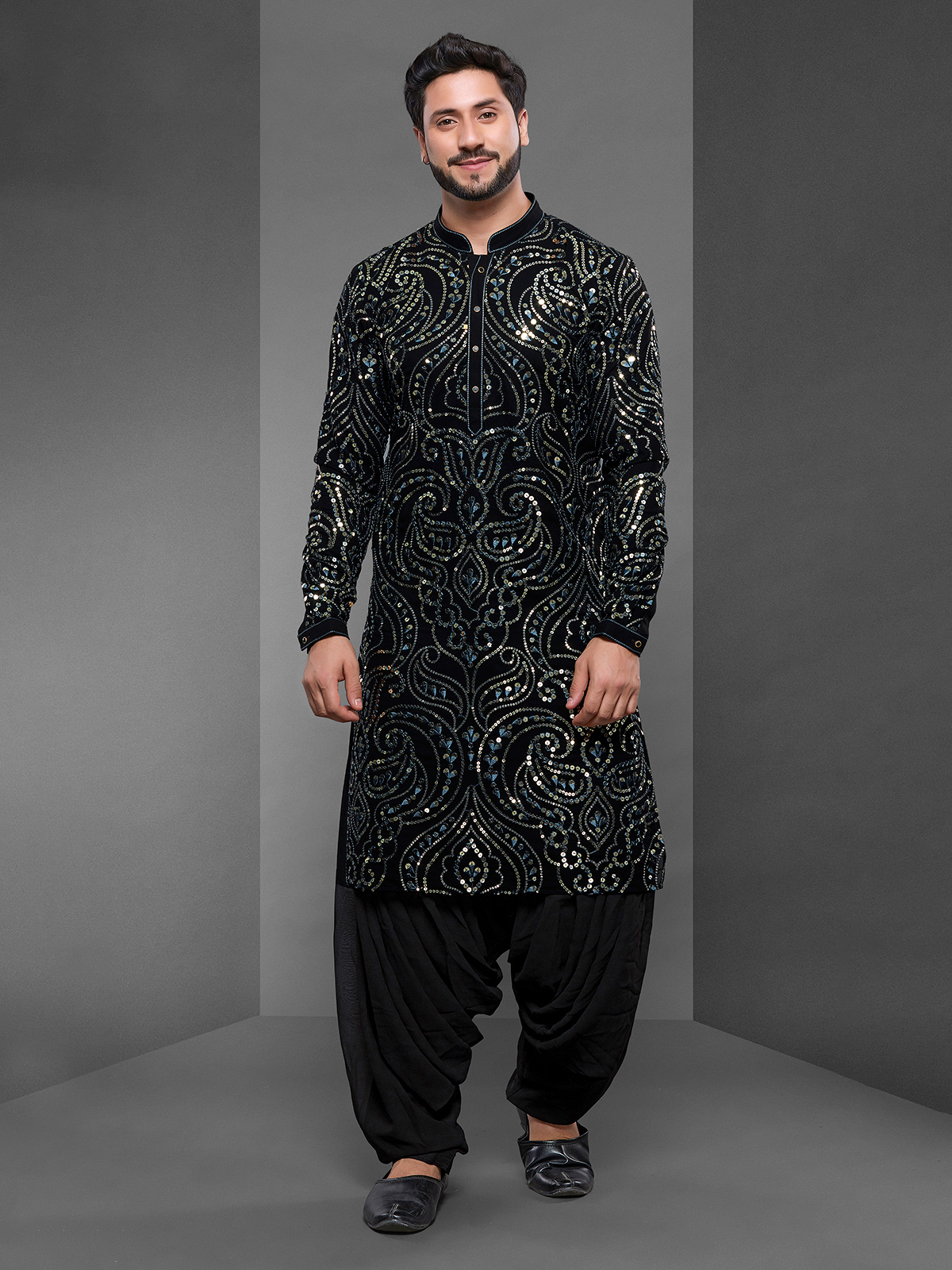 Sadri on black kurta top