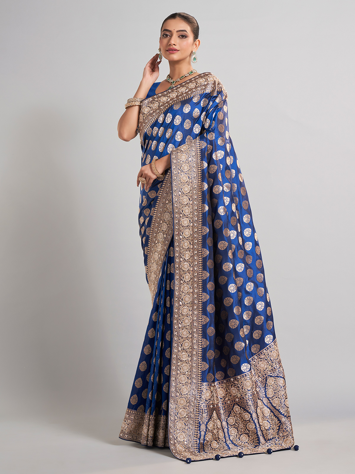 Buy Exquisite Zardosi Work Sarees Online in Canada | Canada