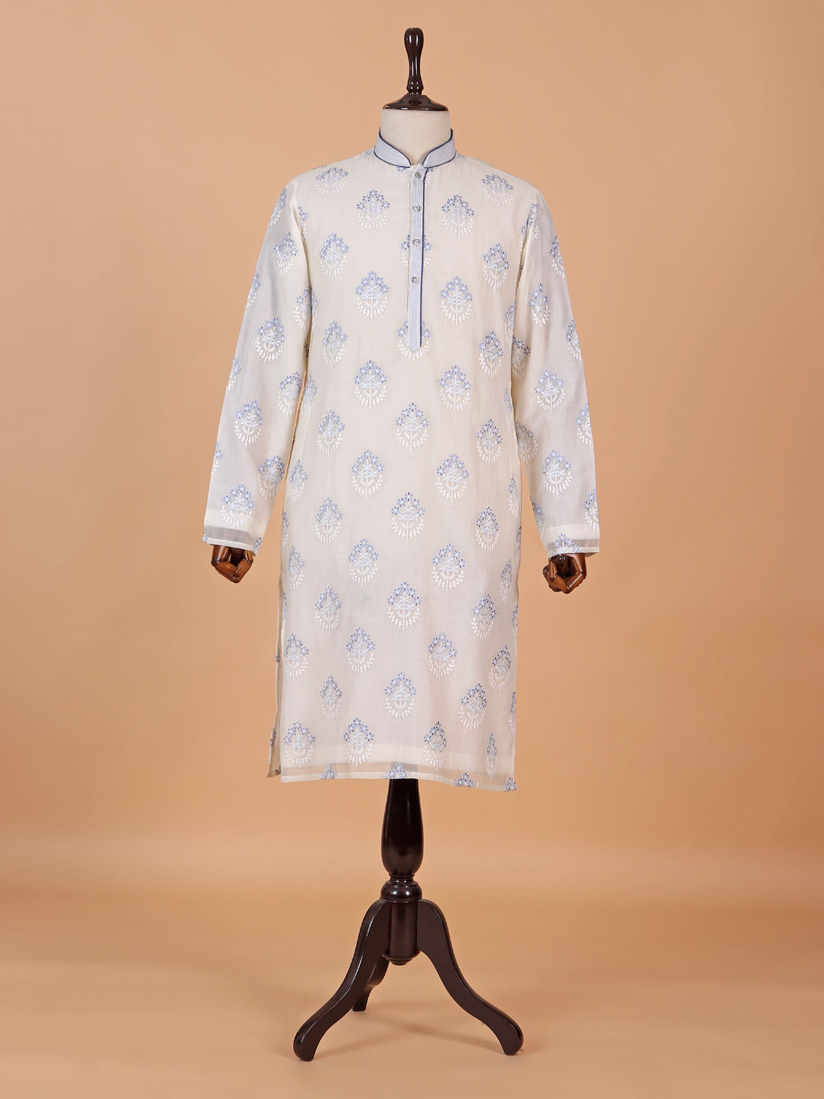 White kurta pajama design for men deals