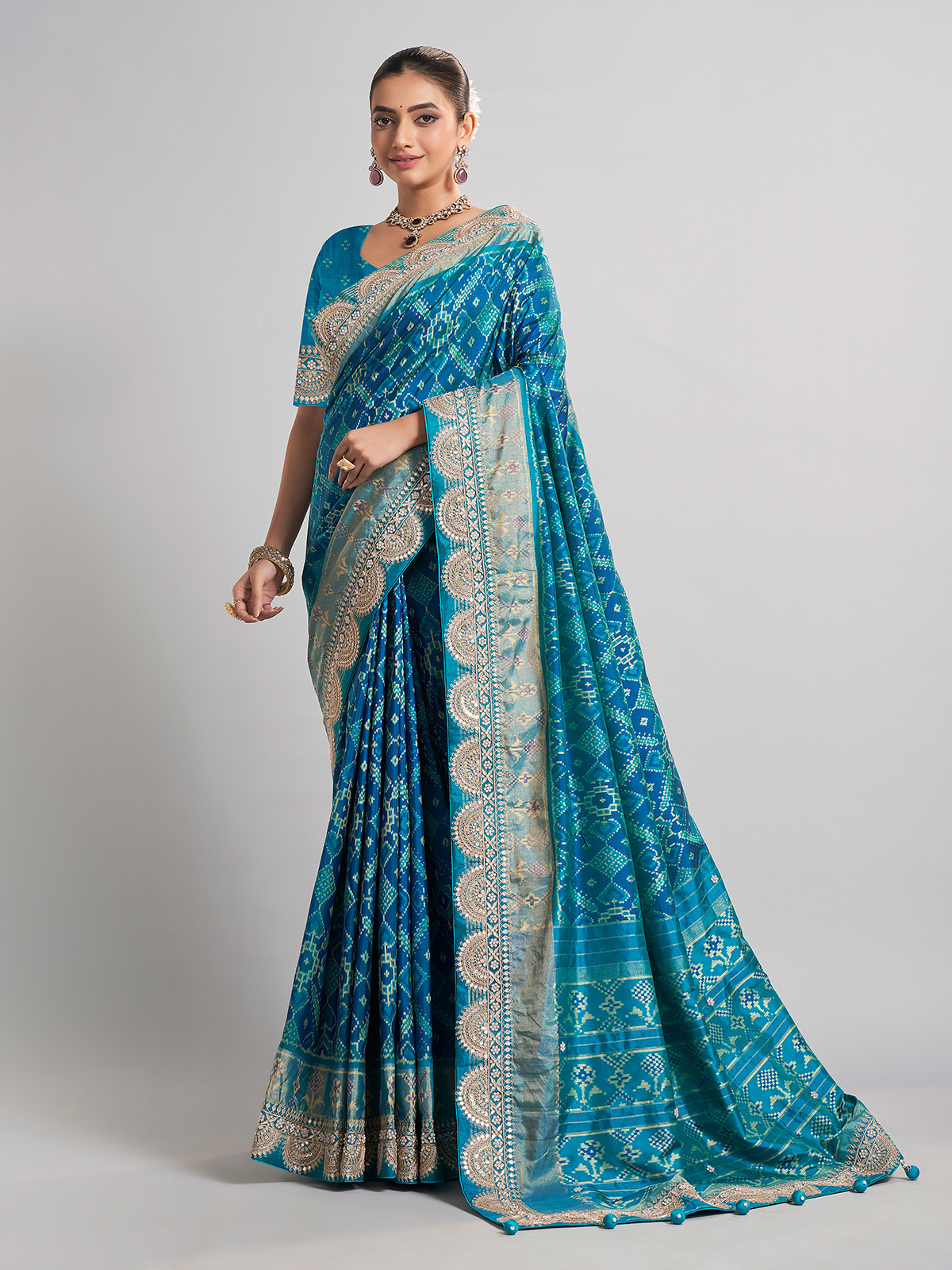 Buy Exquisite Zardosi Work Sarees Online in Canada | Canada