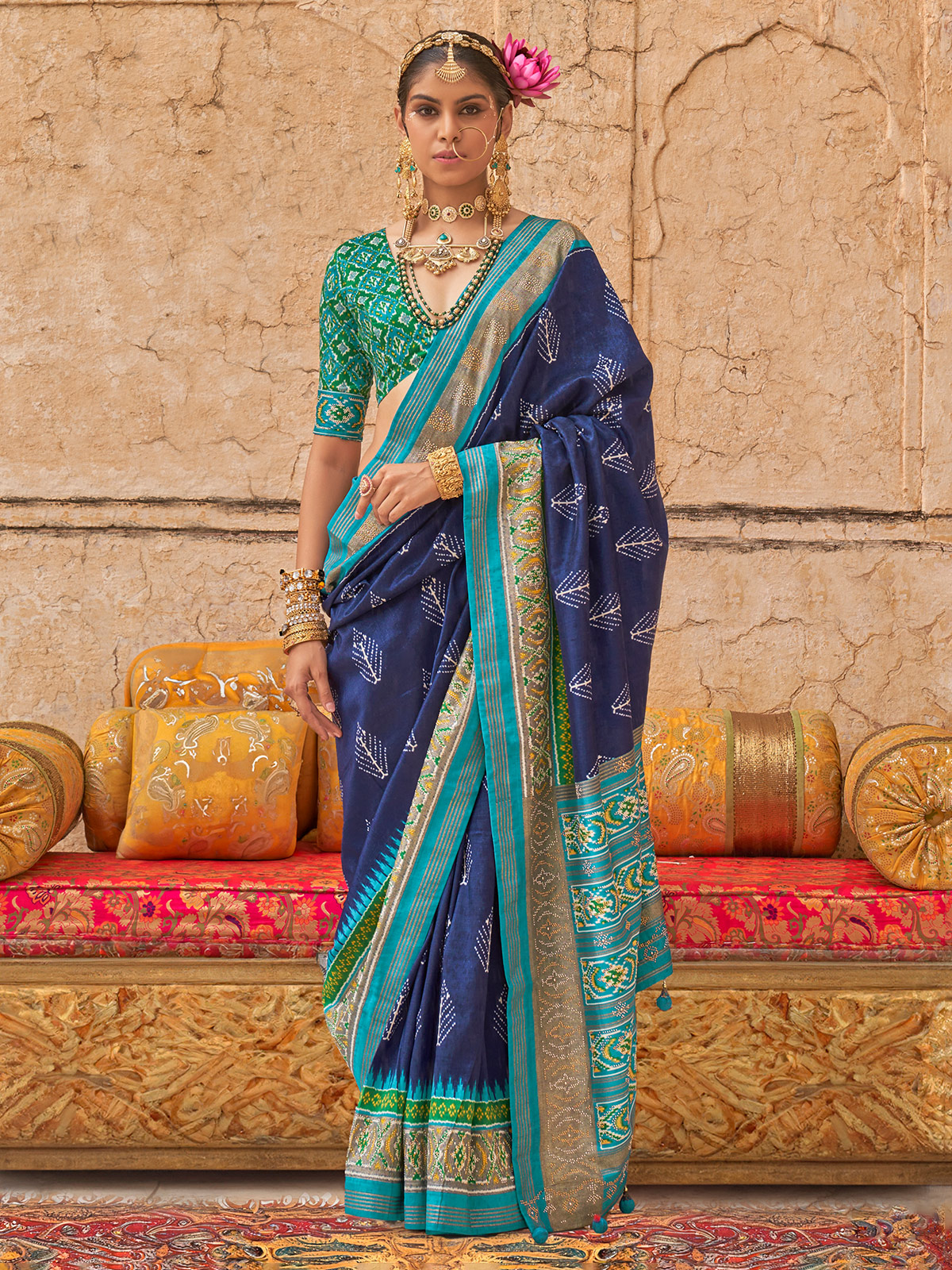 Powder Green Patola Silk Saree For Woman With Zari Border Patola Silk Saree Latest Patola popular Ikat Patola Patan Patola