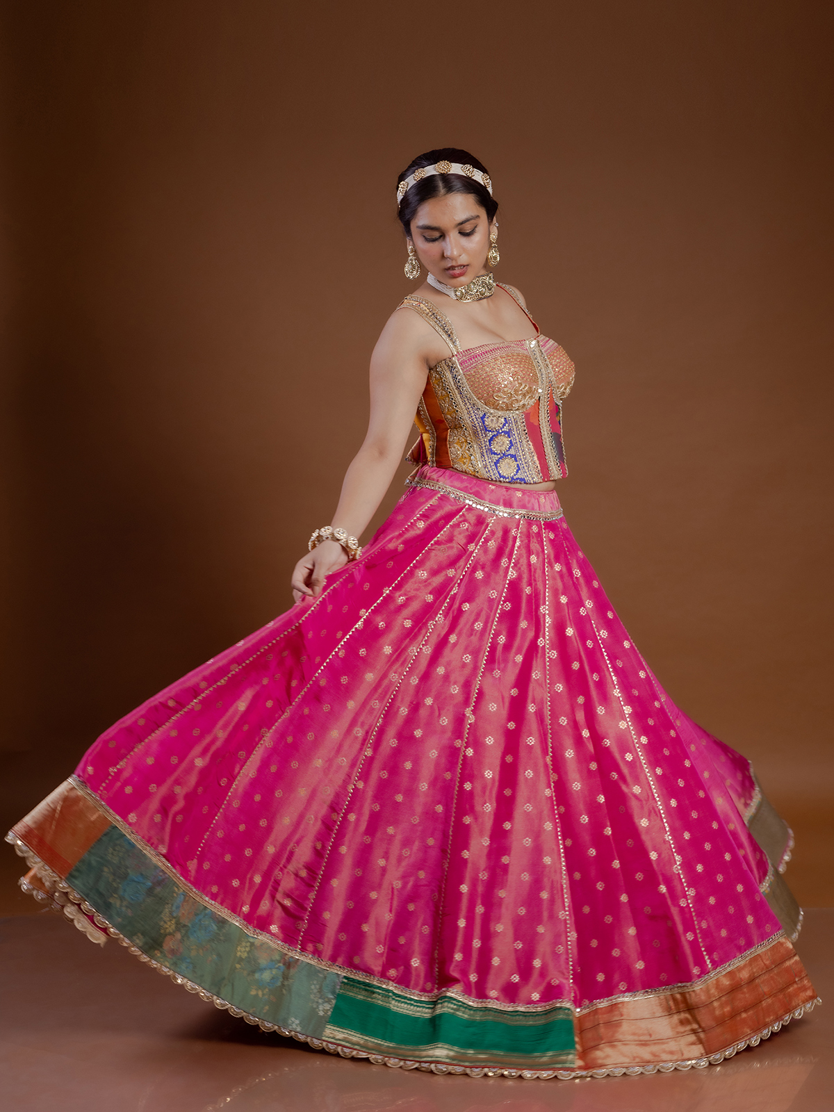 pavo real magenta chaniya choli