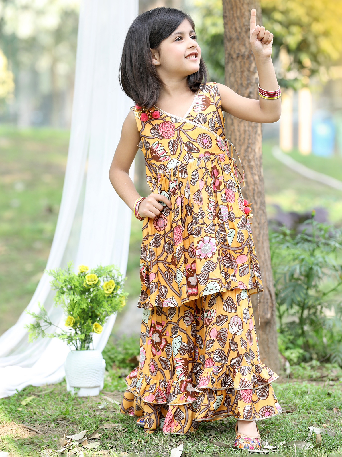 Palazzo girl dress shop