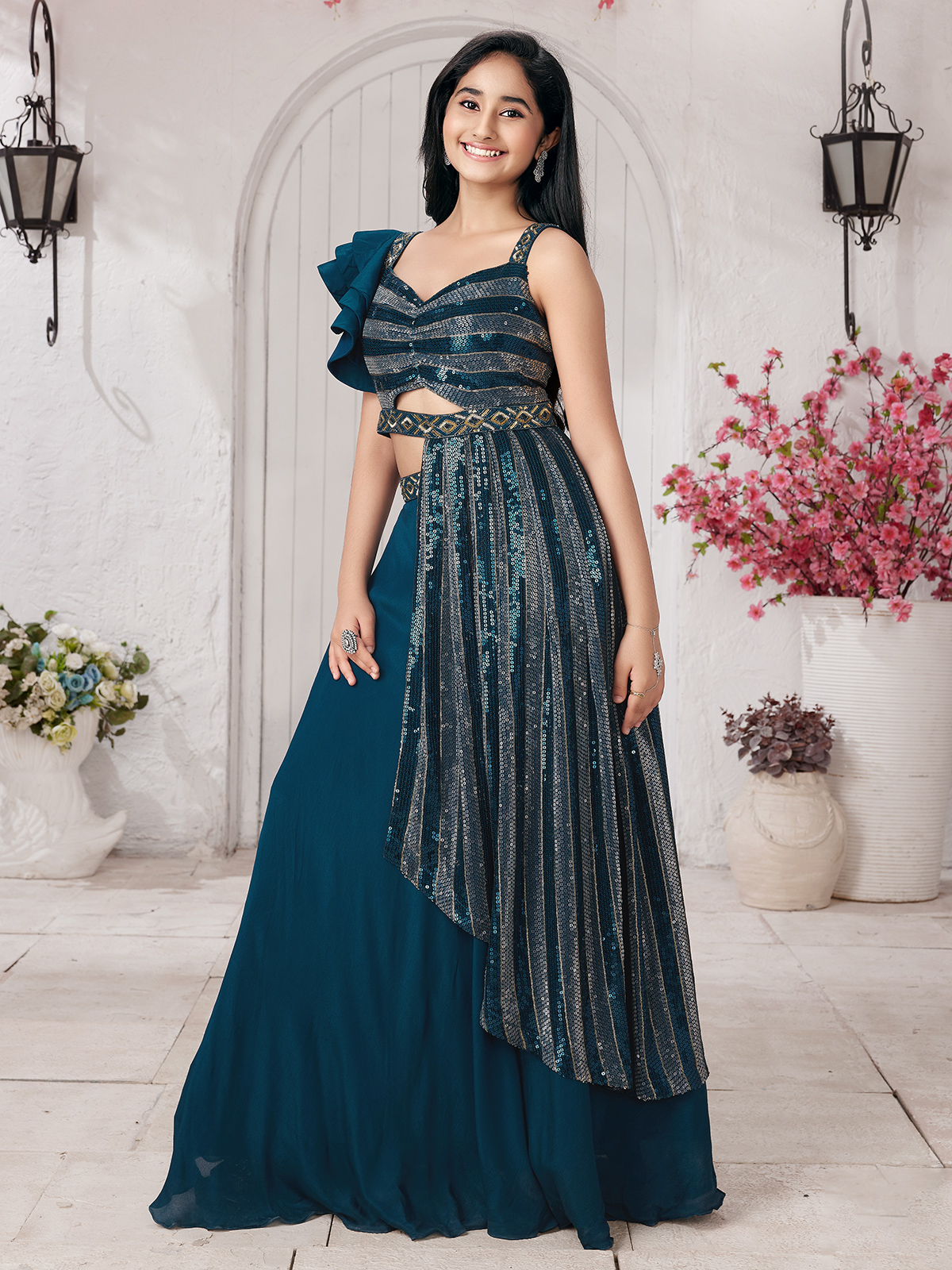 Designer lehenga for girls discount